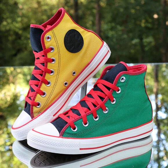 Converse Chuck Taylor All Star High Men’s Size 5 main image 15